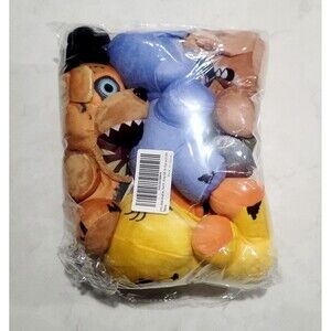 NEW SEALED Lot of 4 FNAF 2016 Five Nights Twisted Ones Doll Wolf Bonnie Foxy